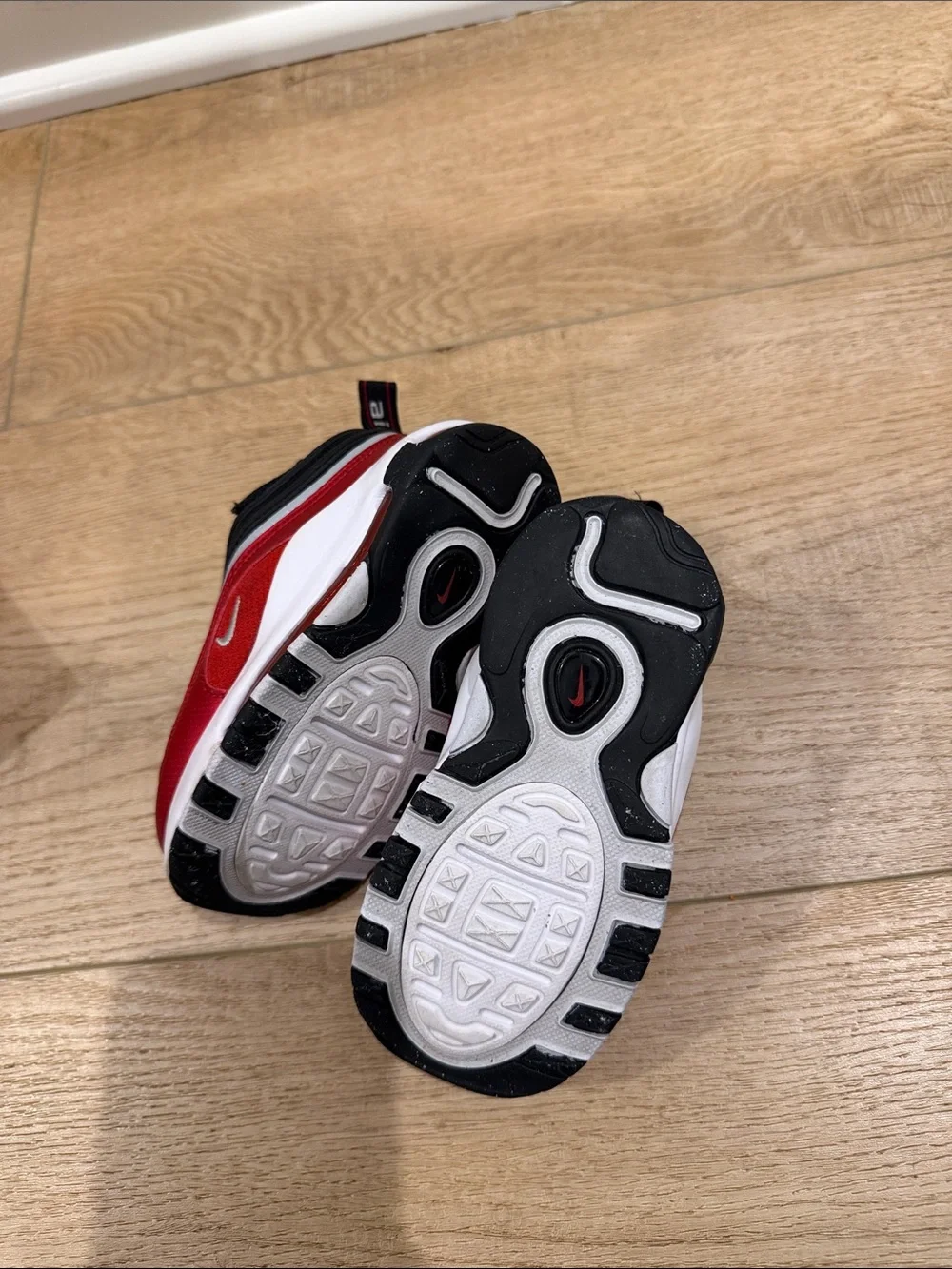 Nike Black & Red Toddler Air Max 97 SE Sneakers